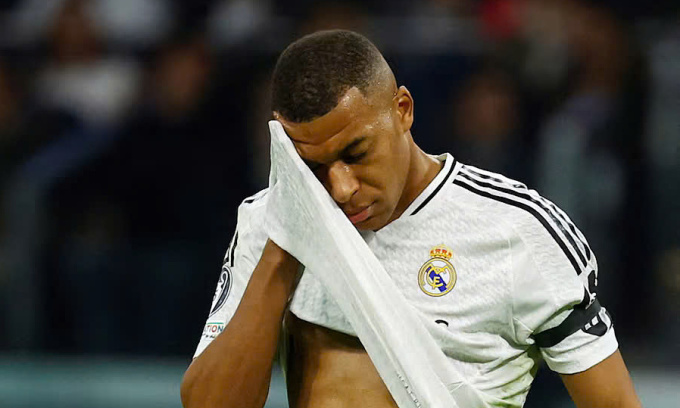 Mbappe sau trận Real thua Milan 1-3 trên sân Bernabeu, thành phố Madrid, Tây Ban Nha tối 5-11-2024. Ảnh: Reuters