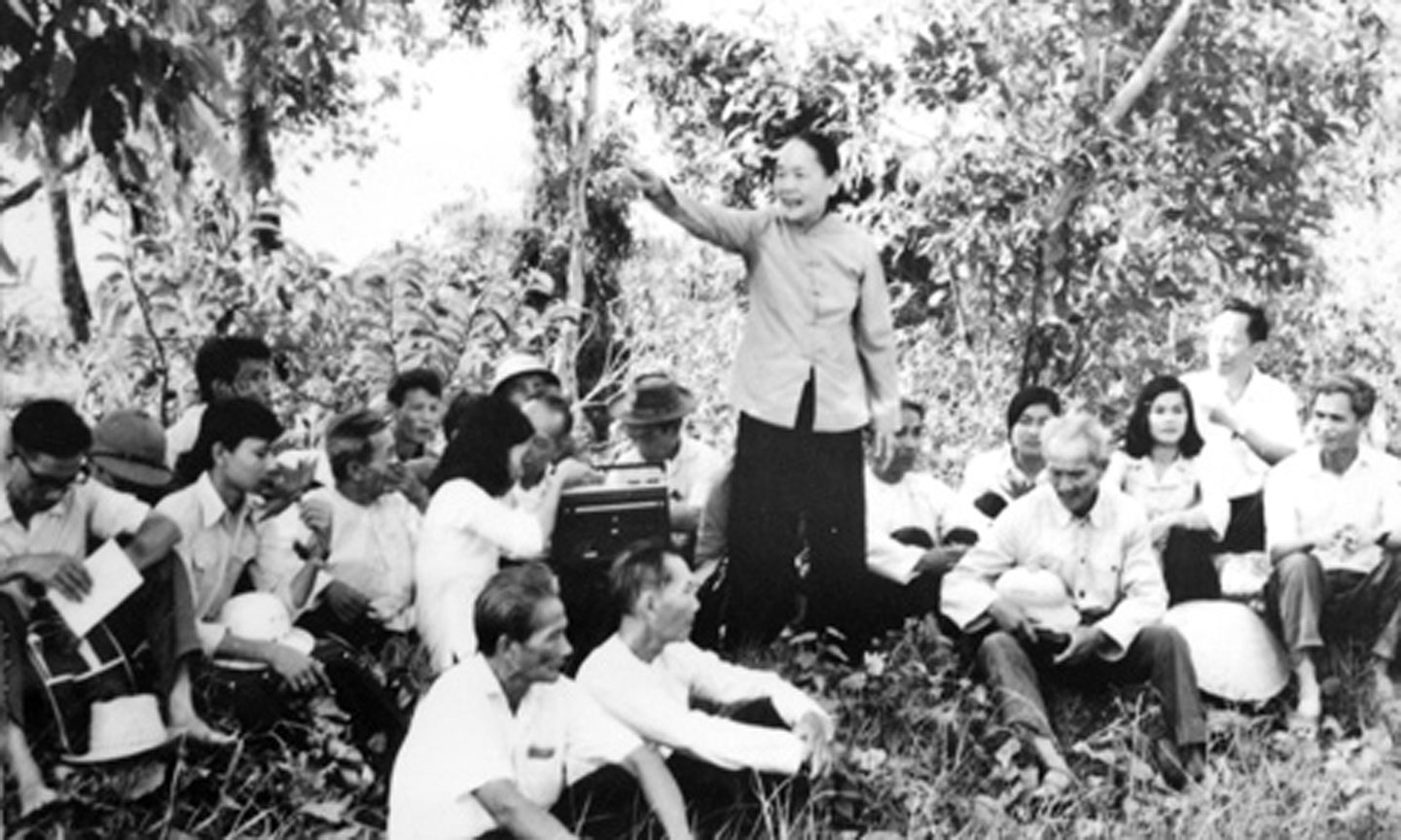 Đồng chí Nguyễn Thị Thập về thăm Tiền Giang và nói chuyện về diễn tiến cuộc Khởi nghĩa Nam Kỳ ở tỉnh Mỹ Tho.