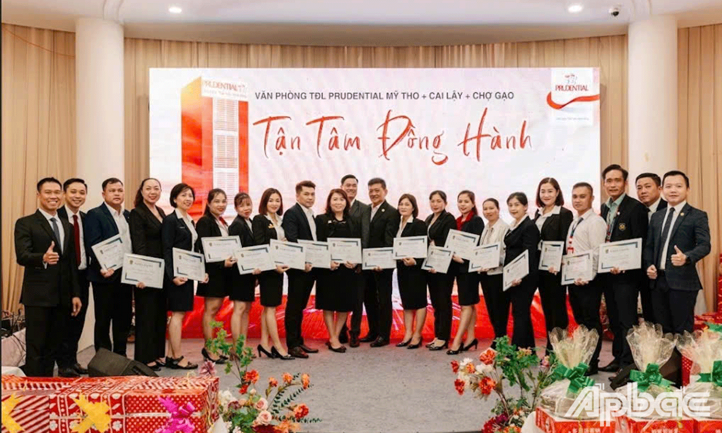 Prudential vinh danh các tư vấn viên có thành tích xuất sắc