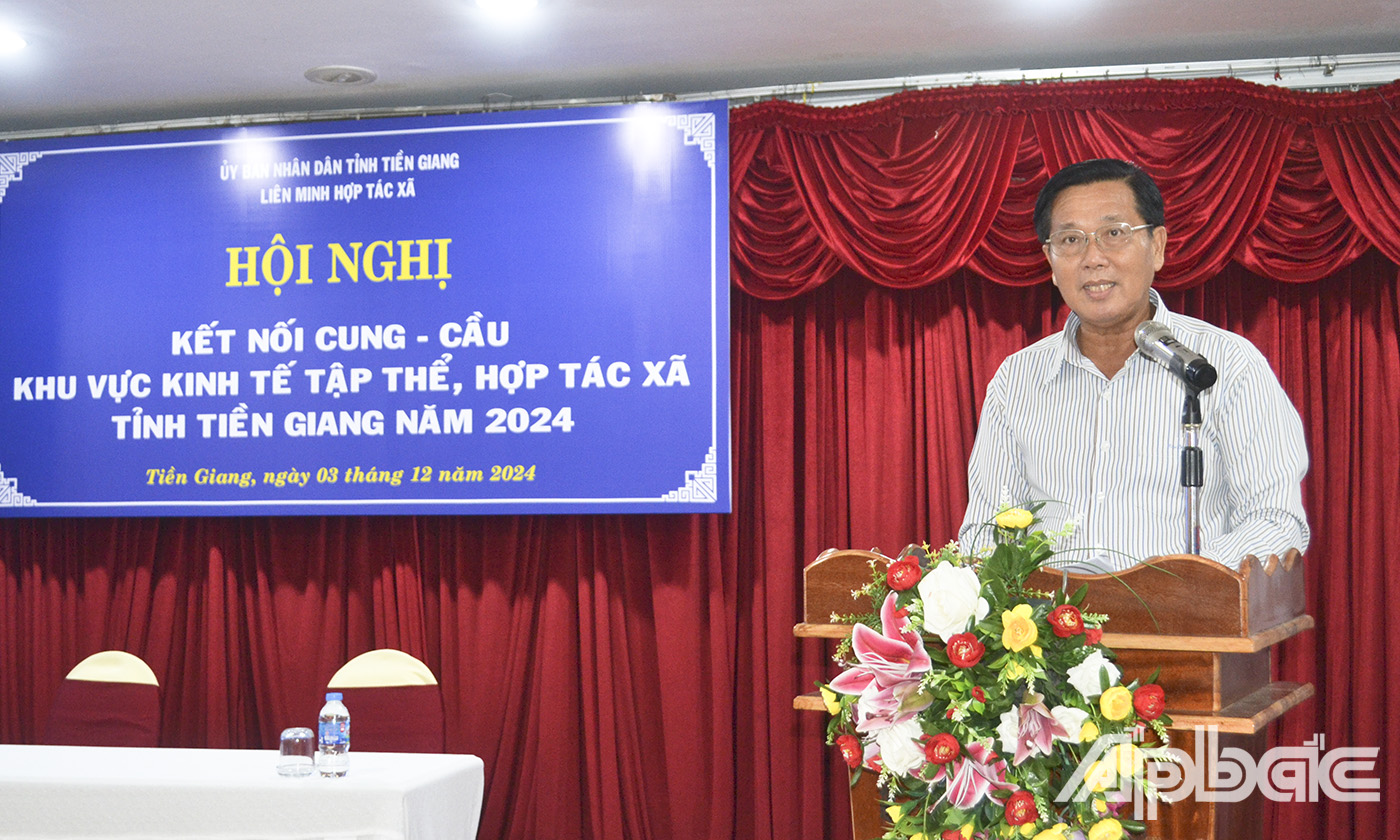 Chủ tịch Liên minh HTX  tỉnh Tiền Giang Nguyễn Văn Tú phát biểu tại hội nghị.