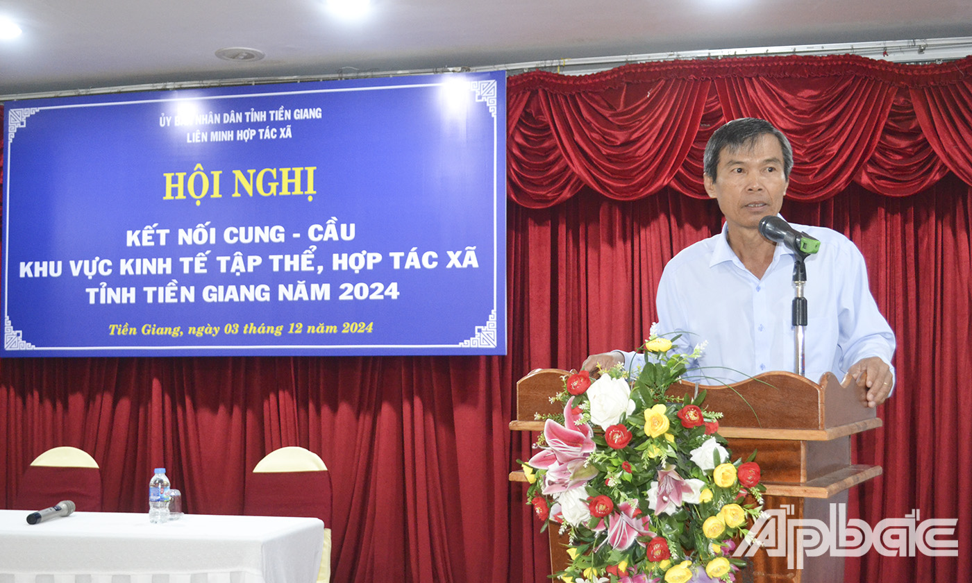 Phó Chủ tịch Liên Minh HTX tỉnh Hậu Giang phát biểu tại hội nghị.