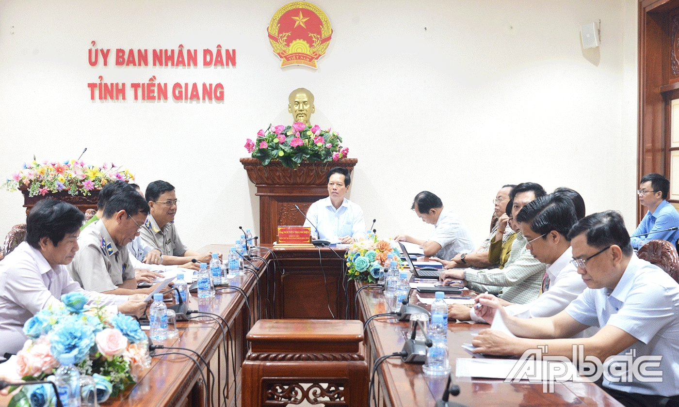 Đại biểu dự tại điểm cầu Tiền Giang.