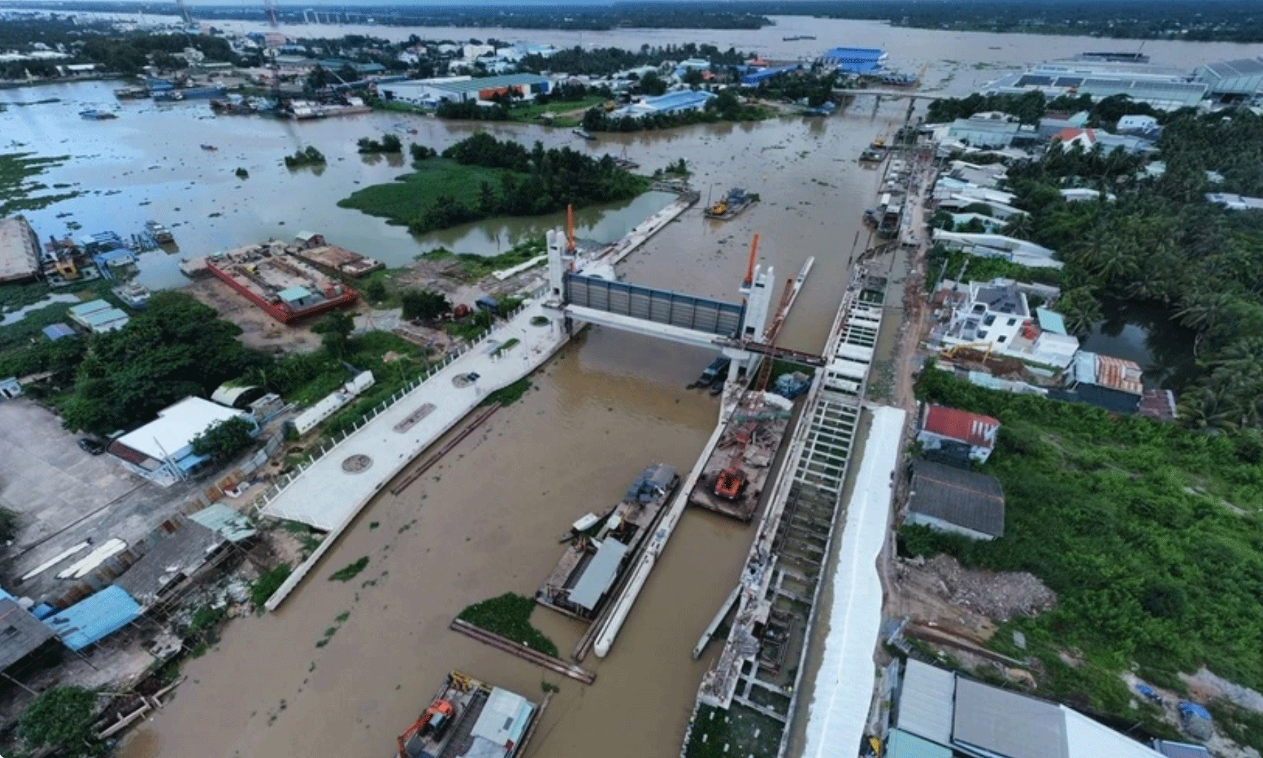 Triều cường ở mức khá cao có thể khiến nhiều khu vực bị ngập. (Nguồn: TTXVN)