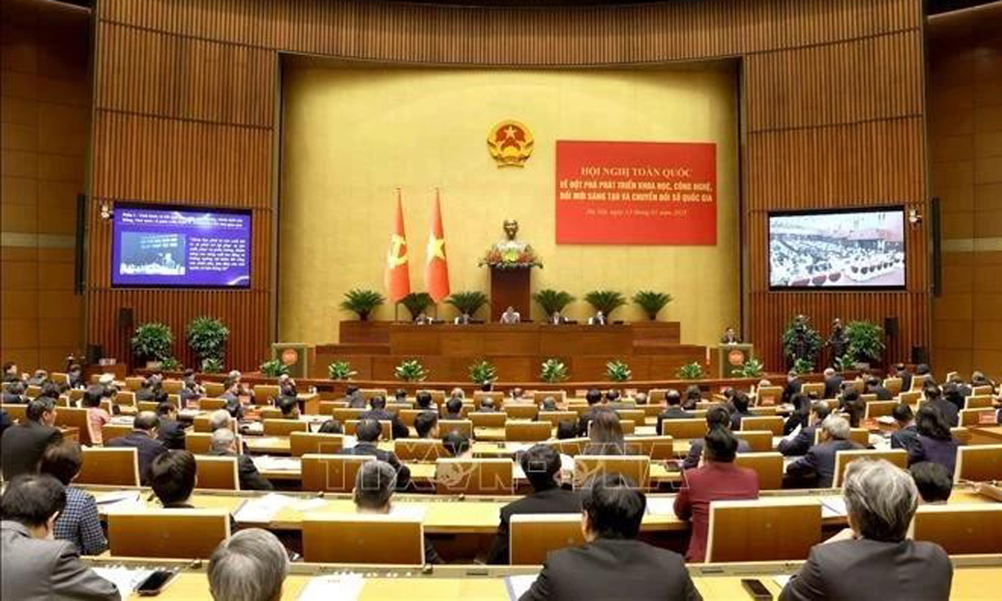 ABO/NDO- A decision on the formation of the Central Steering Committee for the Development of Science, Technology, Innovation and Digital Transformation was announced at a national conference held by the Politburo and the Party Central Committee’s Secretariat in Hanoi on January 13 morning.