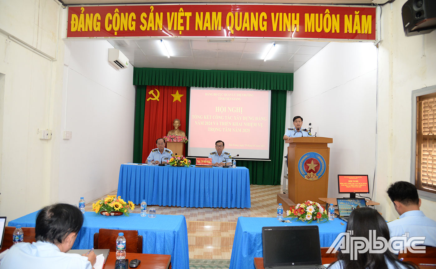 Quang cảnh hội nghị.