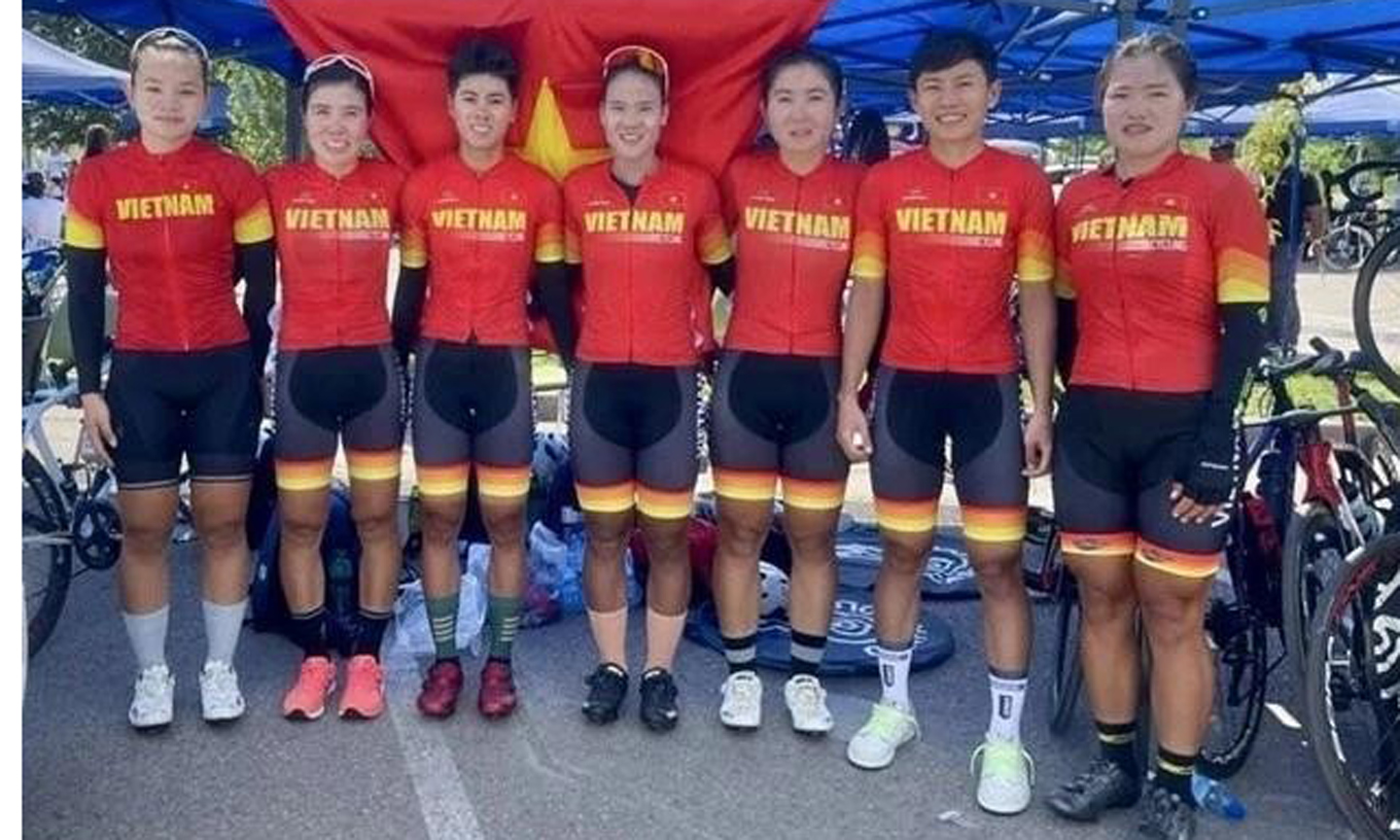 ABO/NDO- This eight-member mixed team will be led by Nguyen Thi That, the first Vietnamese cyclist to secure a spot for the 2024 Paris Olympics, after winning a gold medal at the 2023 Asian Championships.