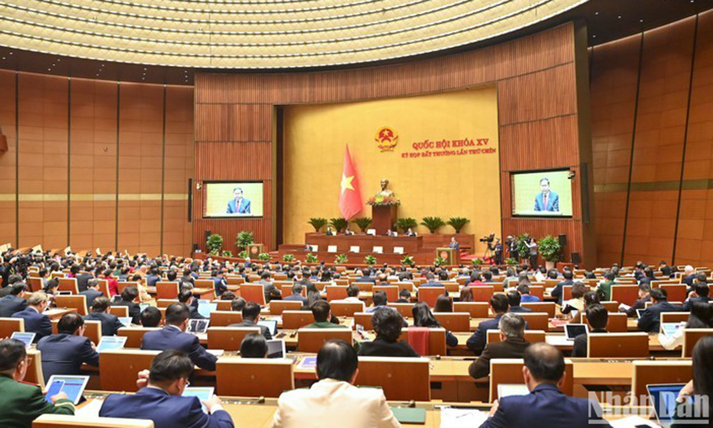 The opening of the 15th National Assembly’s 9th extraordinary session. (Photo: Duy Linh).