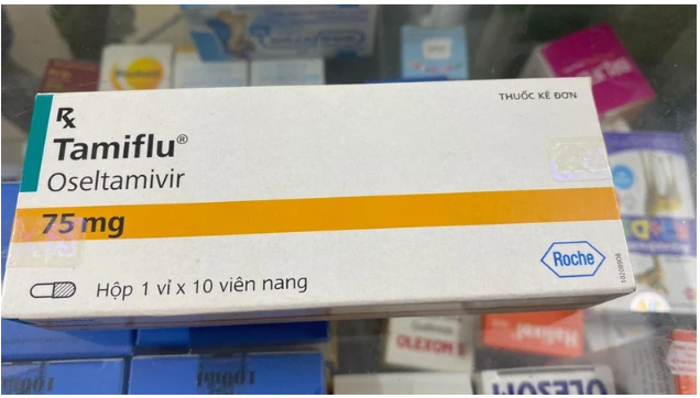 Bác sĩ khuyến cáo thận trọng khi tự sử dụng thuốc cúm tại nhà.