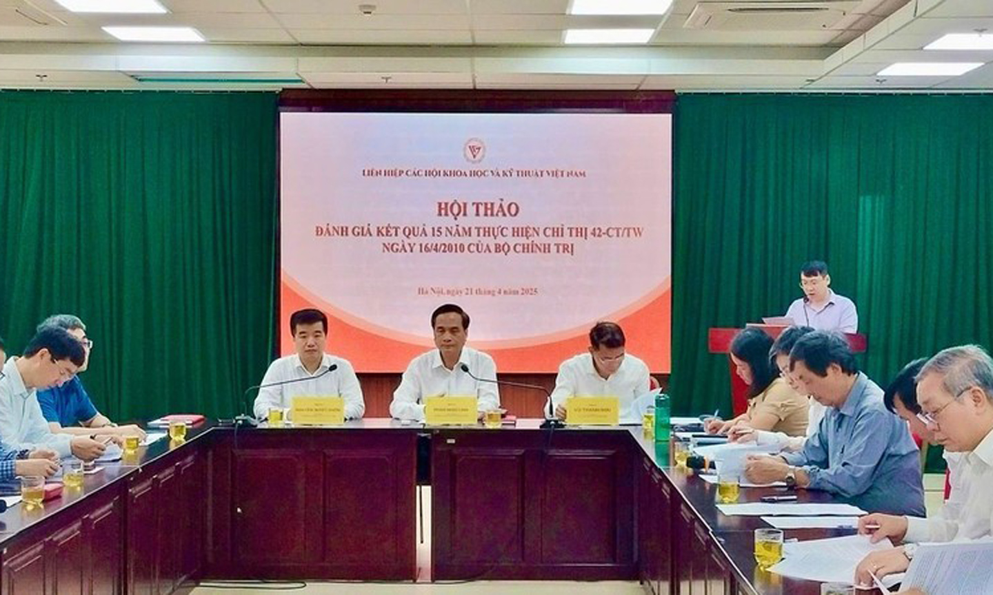 Seminar promotes creativity and fosters development of scientific and technological intellect