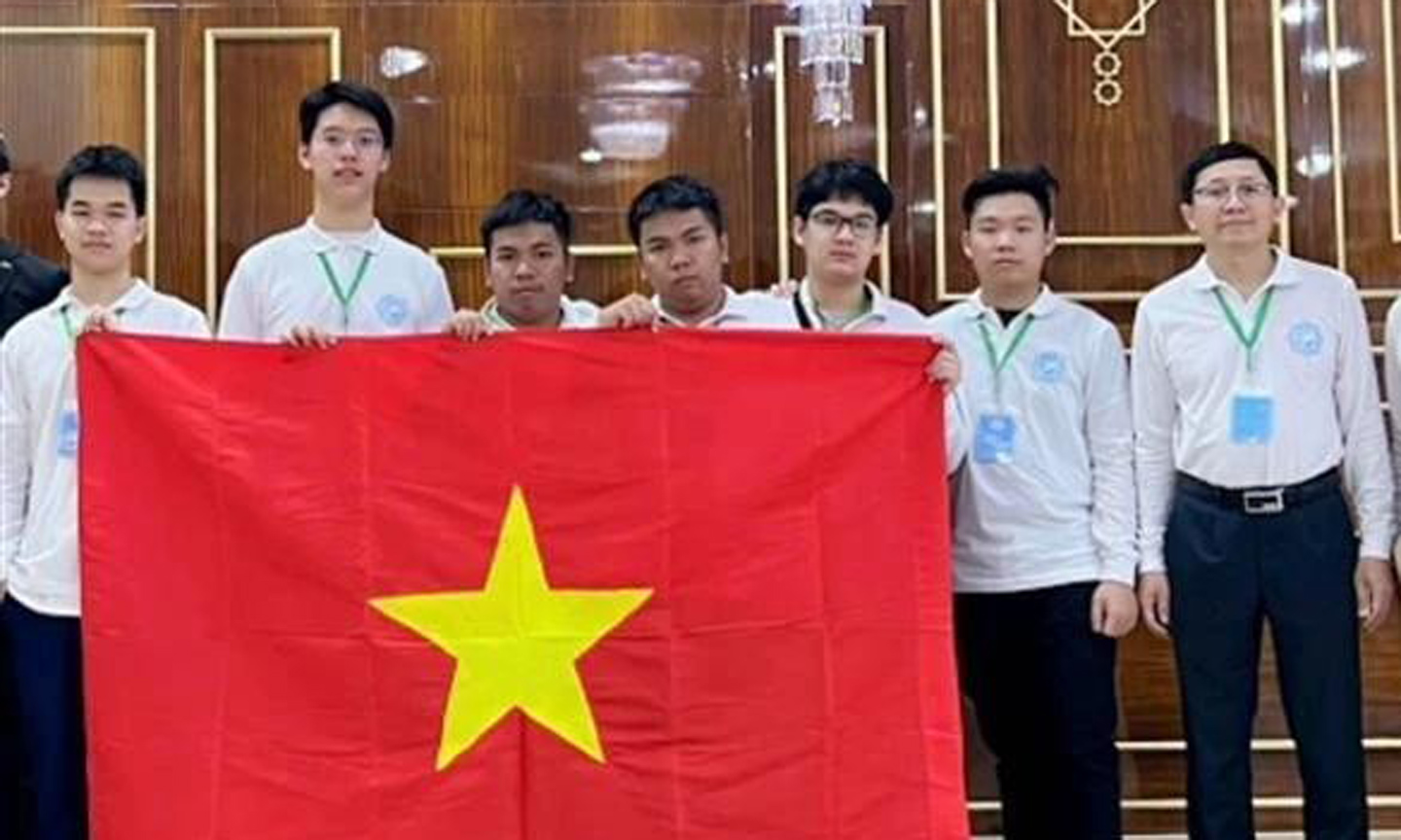 All Vietnamese students win gold at 2nd Int'l Mathematical Olympiad in Turkmenistan