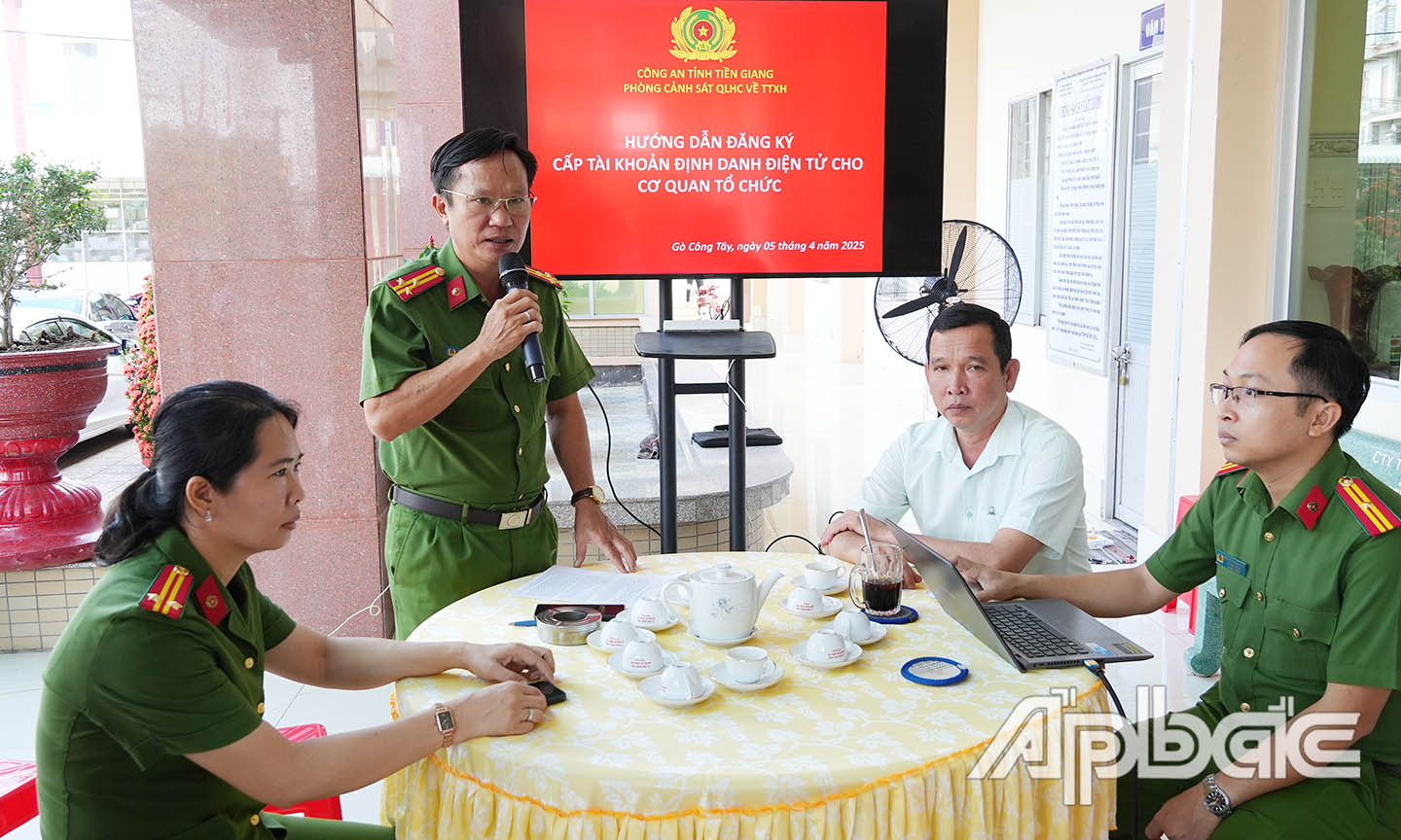 Quang cảnh buổi tuyên truyền.