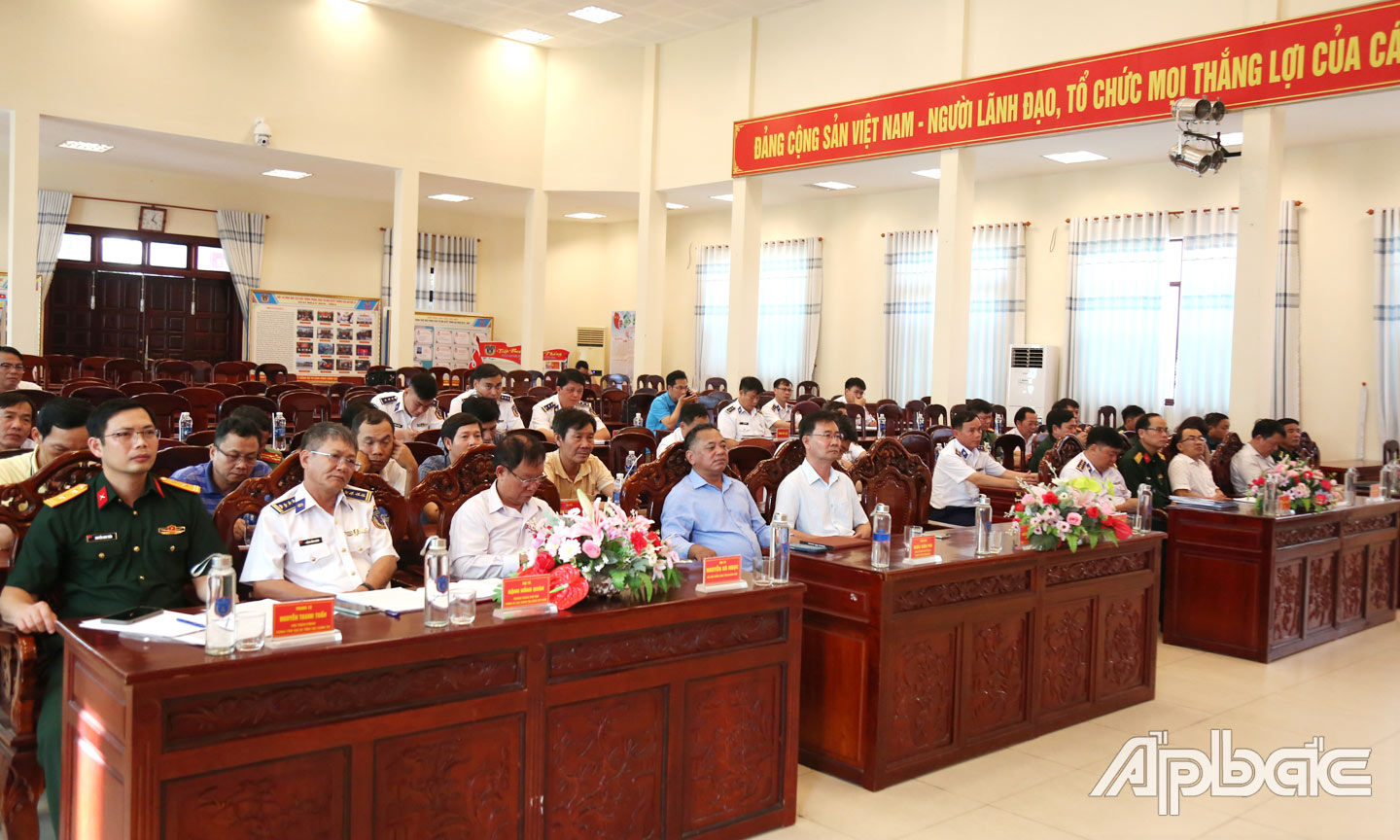 Các đại biểu tham dự Hội nghị.