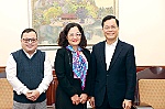 Chặng đường dài chuyển từ thù thành bạn