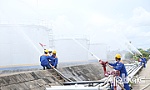 Khen thưởng nhân viên Công ty Xăng dầu Tiền Giang kịp thời dập tắt đám cháy nhà dân