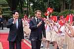 Lễ đón Tổng thống Pháp Emmanuel Macron thăm cấp Nhà nước tới Việt Nam