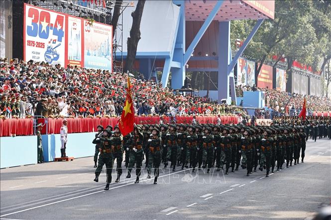 Quân ủy Trung ương - Bộ Quốc phòng gửi thư cảm ơn các lực lượng và nhân dân sau sự kiện kỷ niệm ngày Giải phóng 30/4