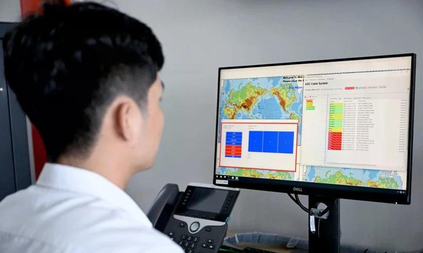 Largest-capacity submarine cable system in Vietnam becomes operational