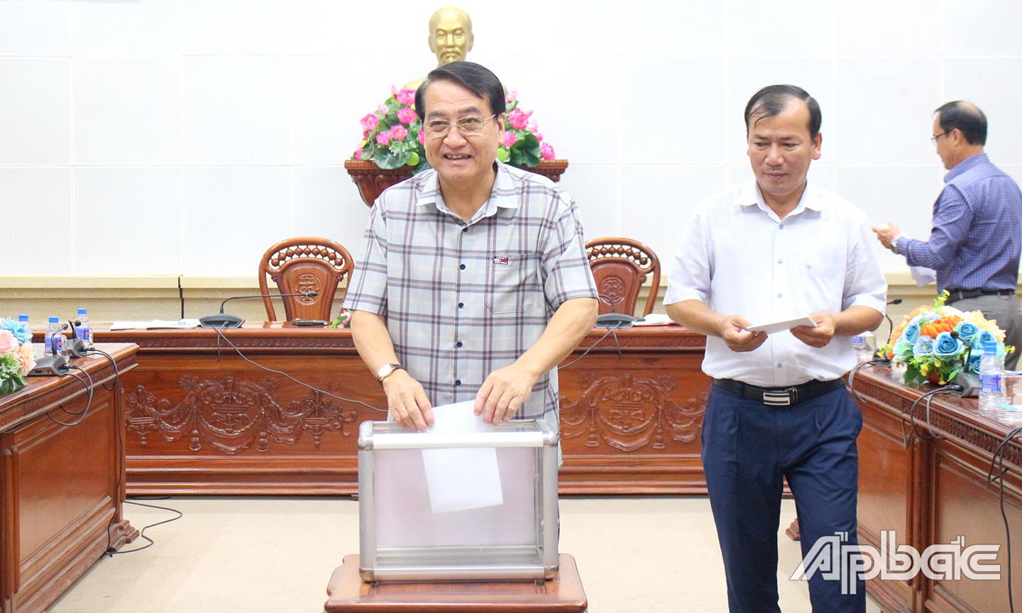 Tiền Giang: Công nhận các xã đạt chuẩn nông thôn mới kiểu mẫu, nông thôn mới nâng cao