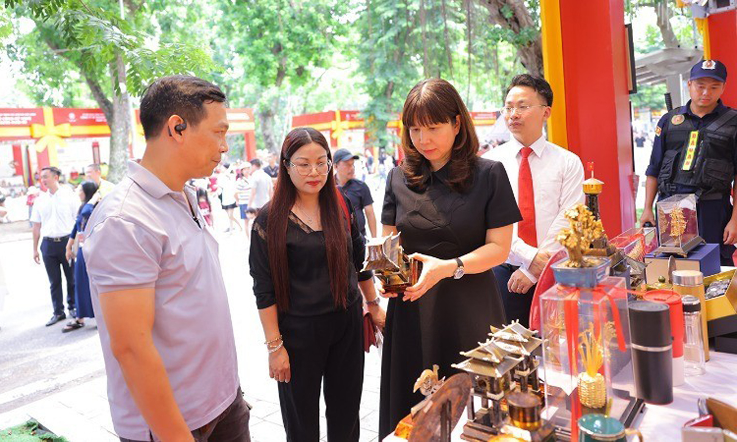 Attractive cultural experiences at Ha Noi Tourism Festival