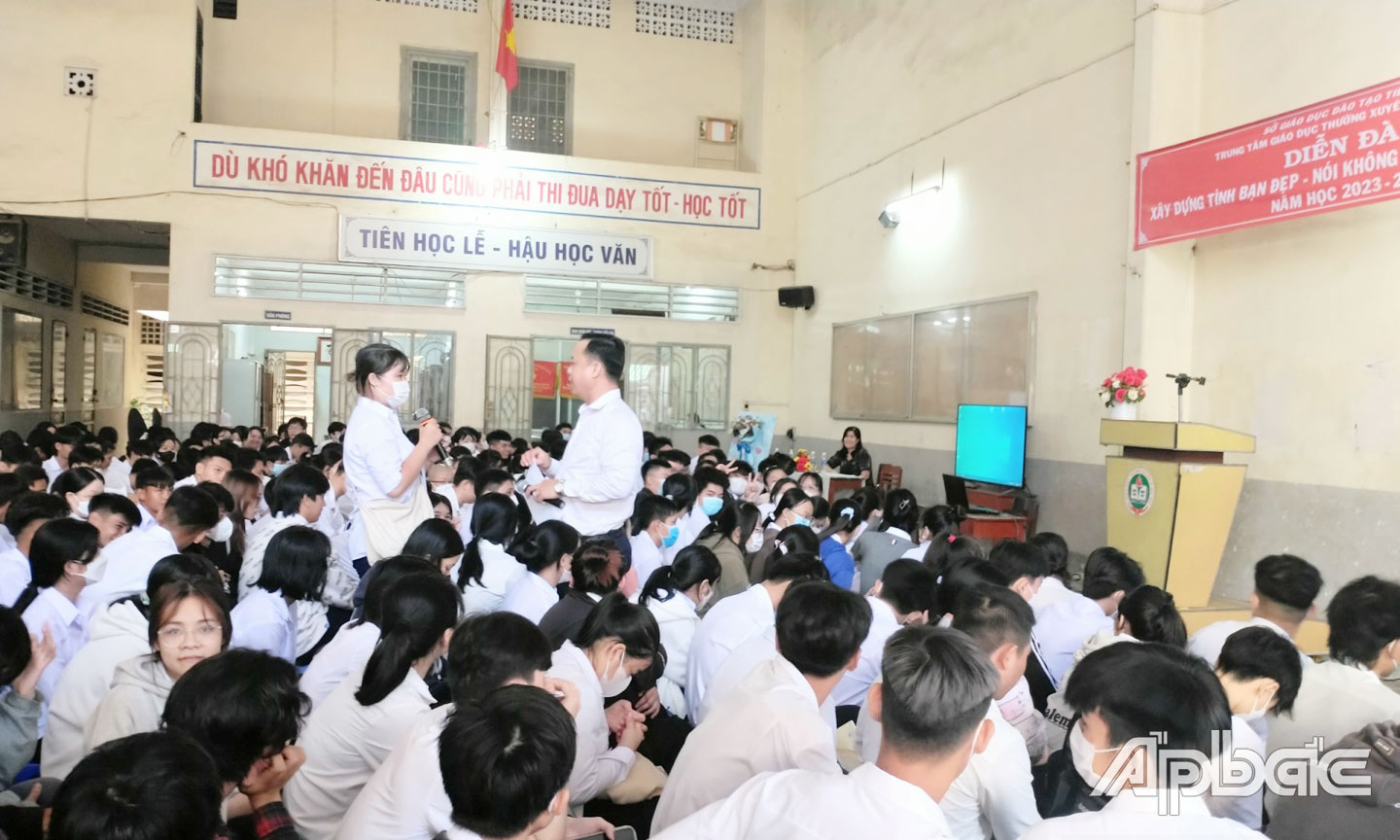 Để không còn bạo lực học đường