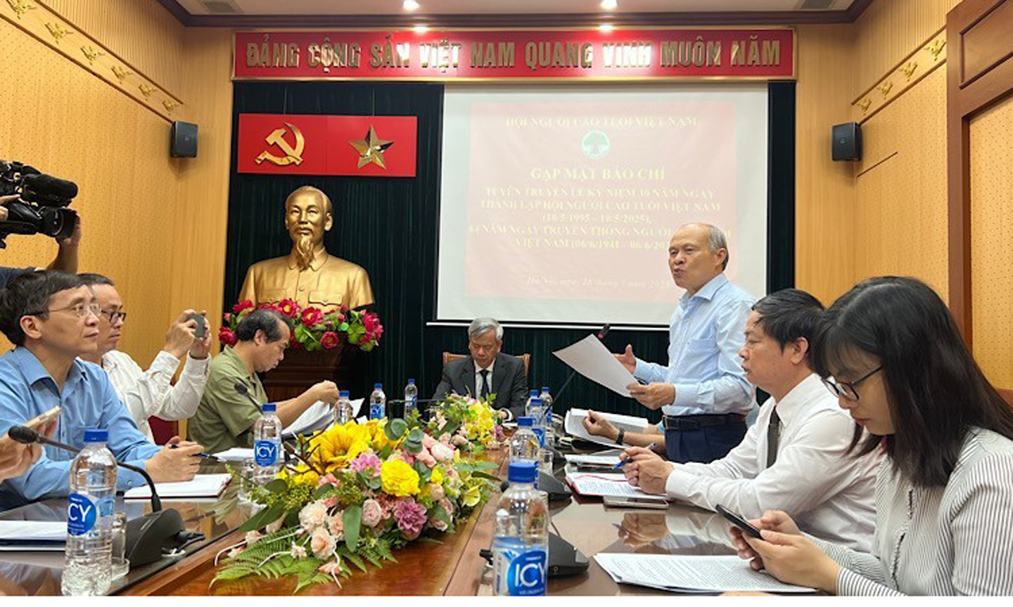 A vital force in national construction and defence in new era