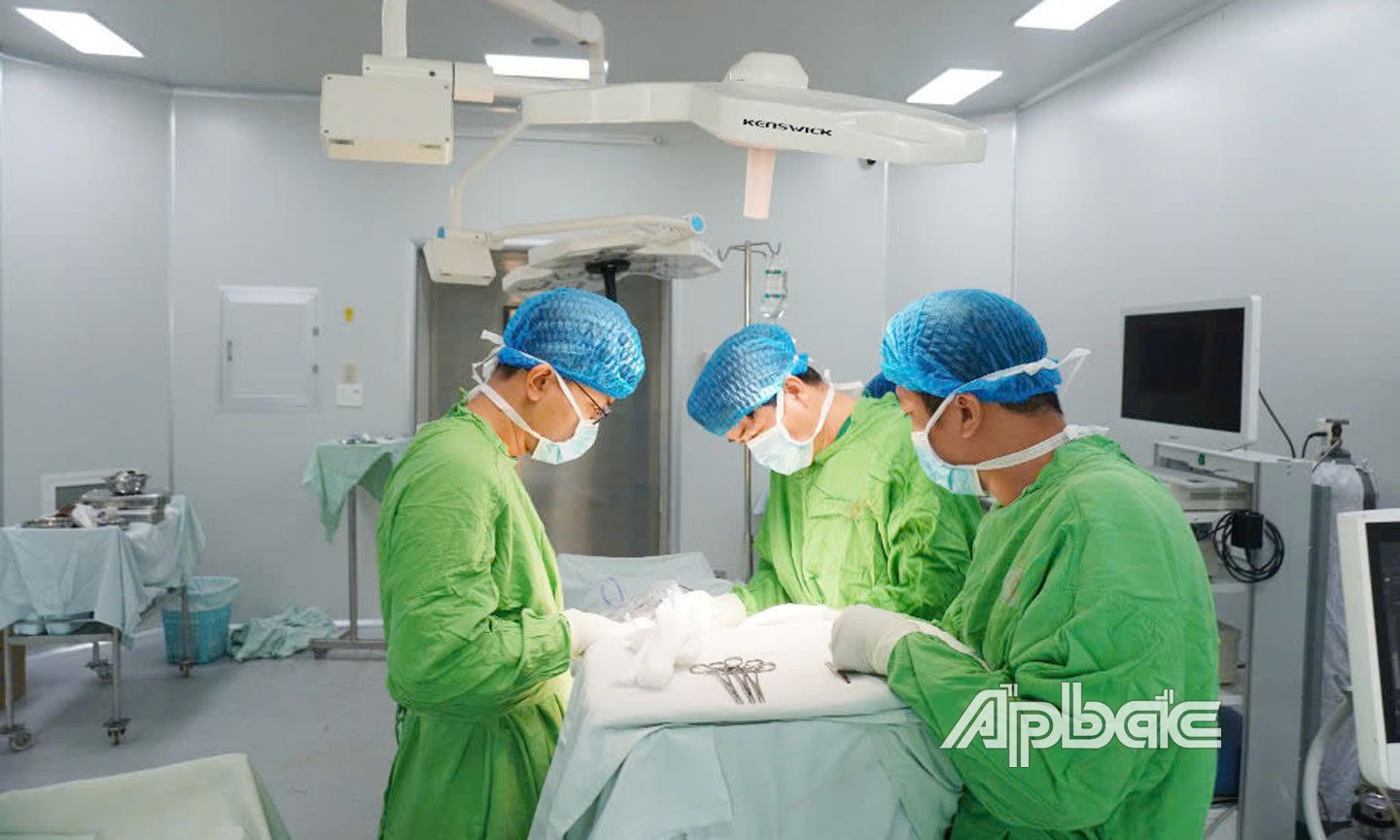 Dấu ấn trong công tác phẫu thuật tại Bệnh viện Quân y 120.