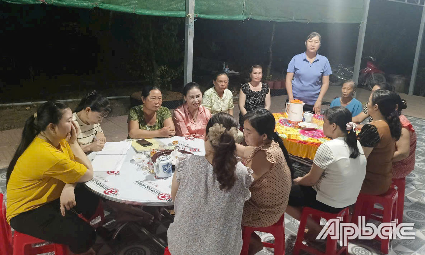 Chị Nương luôn tham gia sinh hoạt cùng các chi hội.