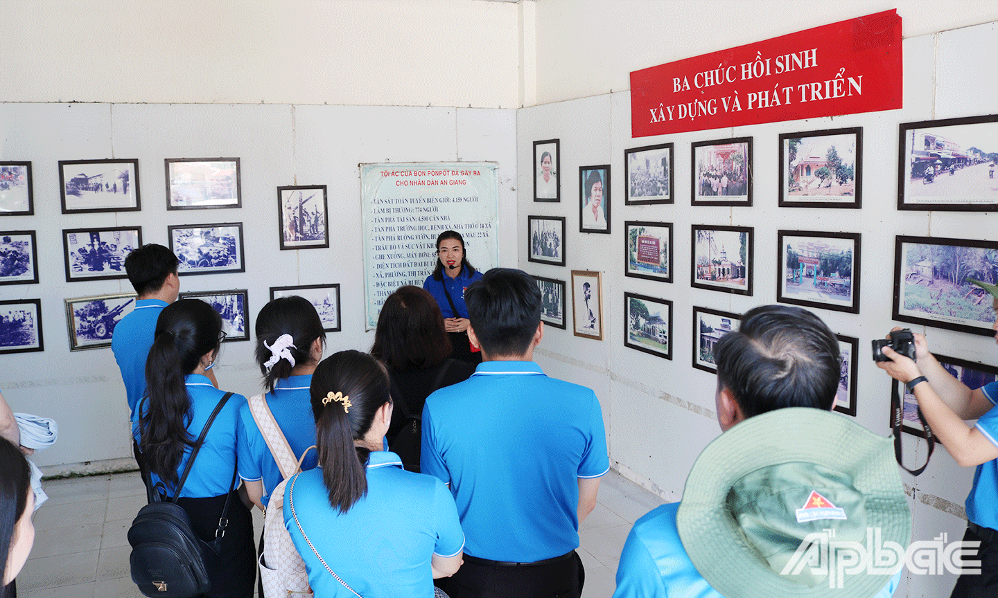 Cán bộ và đoàn viên, thanh niên huyện Tân Trụ tổ chức hành trình Tôi yêu Tổ quốc tôi và hoạt động về nguồn tại Khu di tích lịch sử Núi Minh Đạm (tỉnh Bà Rịa - Vũng Tàu)