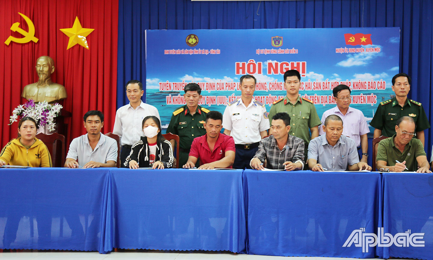 Ký cam kết không vi phạm Vùng biển nước ngoài khai thác thủy sản