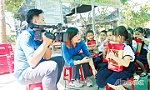 Người làm báo hôm nay: Không chỉ có ngòi bút, mà còn là bản lĩnh và đạo đức