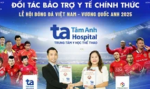 Huyền thoại Manchester Reds được chăm sóc sức khỏe chuyên sâu trước trận giao hữu tại Đà nẵng