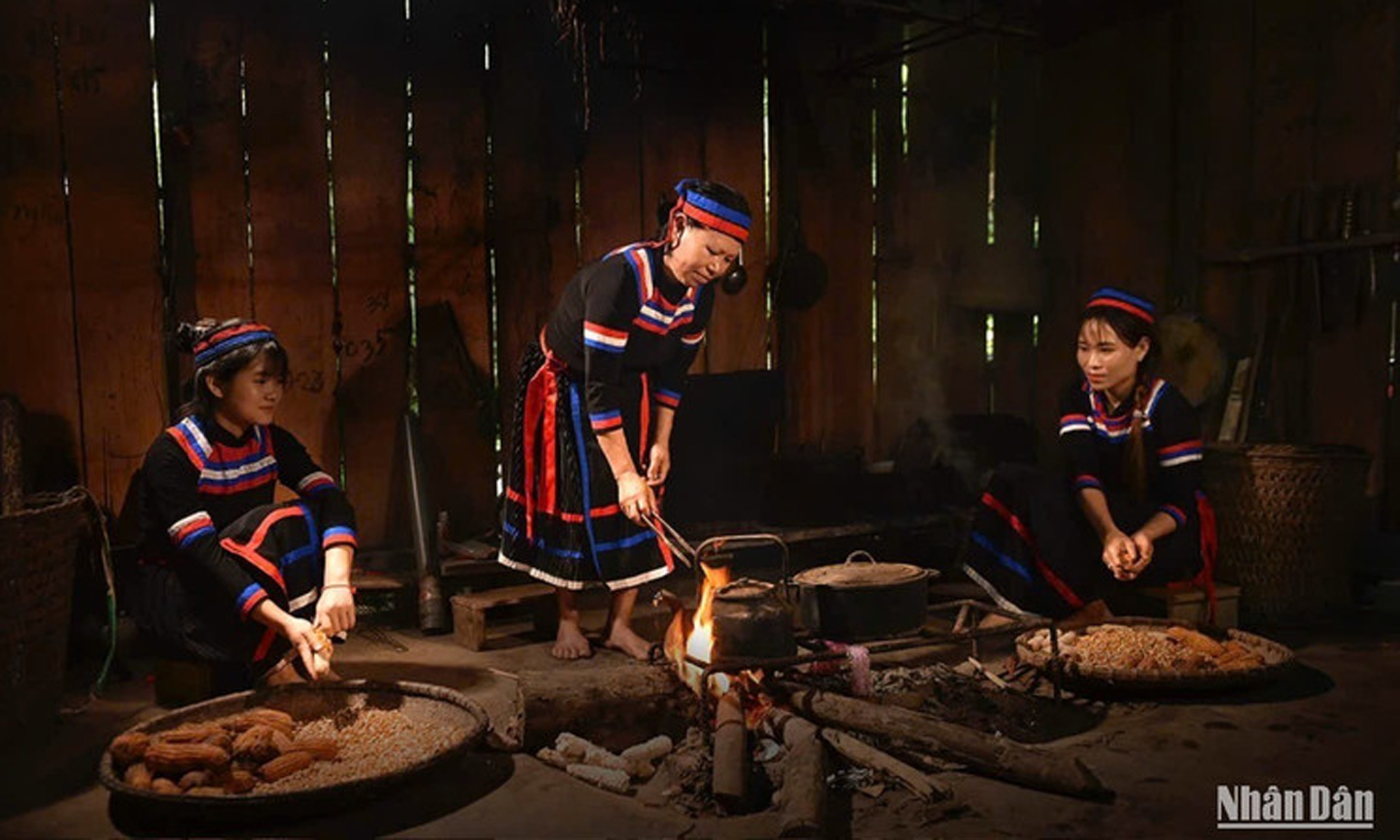 Thuy ethnic group — Unique mark on ethnographic map of Viet Nam
