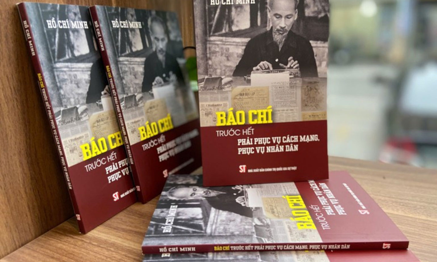 New book features President Ho Chi Minh's words on journalism