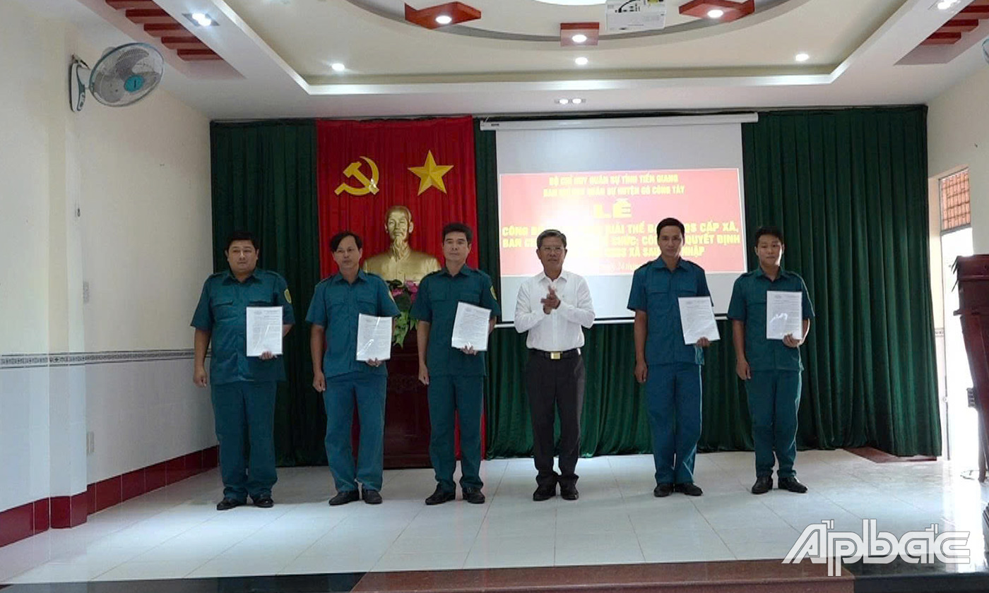 Huyện Gò Công Tây: Công bố Quyết định thành lập Ban Chỉ huy quân sự cấp xã sau sáp nhập