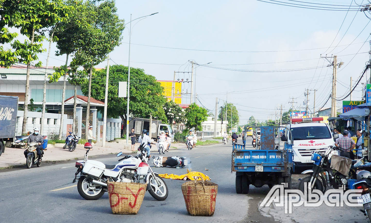 Tai nạn giao thông nghiêm trọng trên Quốc lộ 50 làm 1 người tử vong