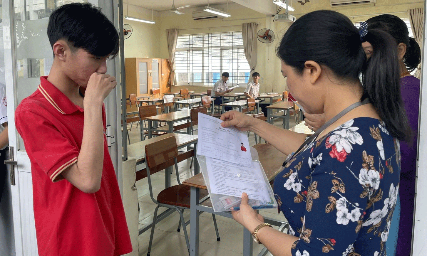 Trong ngày làm thủ tục dự thi, thí sinh sẽ được nghe phổ biến quy chế thi và điều chỉnh sai sót nếu có. 