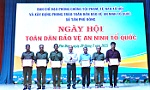 Xã Tân Phú Đông: Khen thưởng 17 tập thể, cá nhân trong phong trào Toàn dân bảo vệ an ninh Tổ quốc