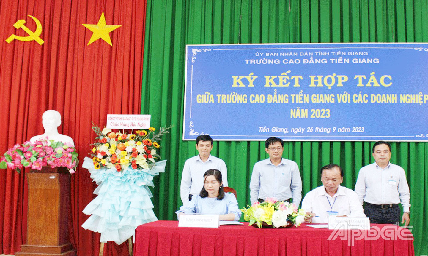Đảng ủy Trường Cao đẳng tỉnh: Hướng tới trường cao đẳng chất lượng cao