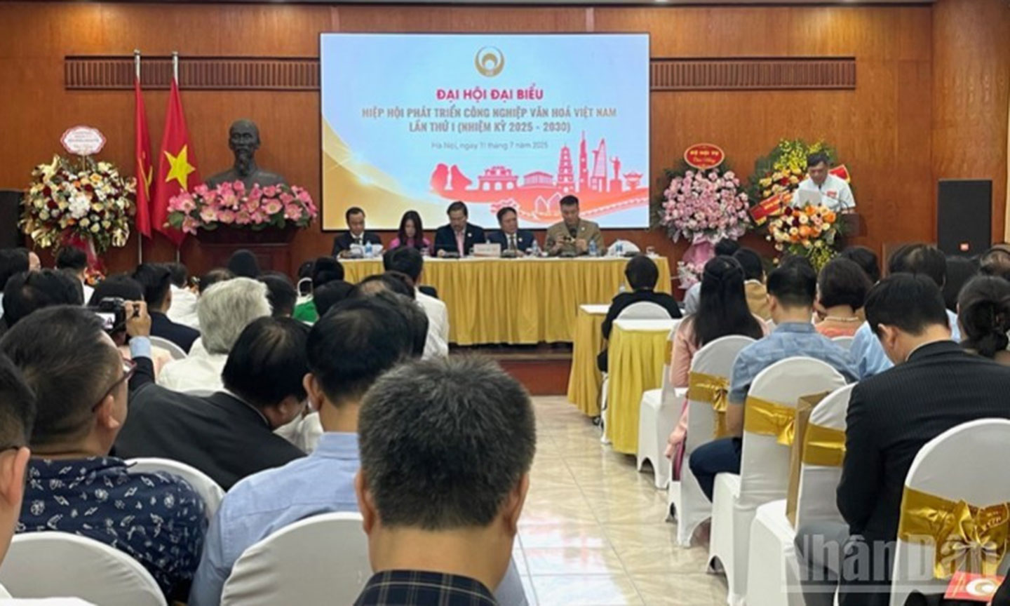 Viet Nam Cultural Industry Development Association makes debut