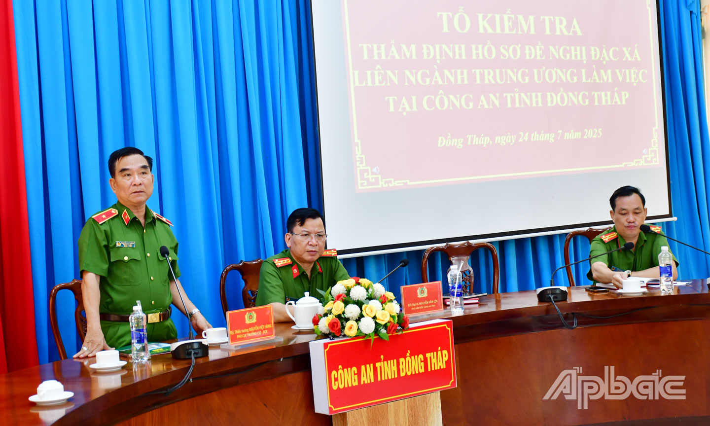Đoàn công tác liên ngành thẩm định hồ sơ đề nghị đặc xá đợt 2 năm 2025