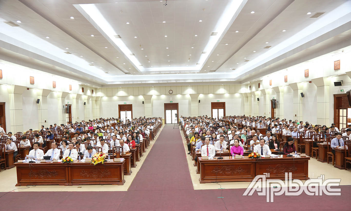 Quang cảnh Kỳ họp