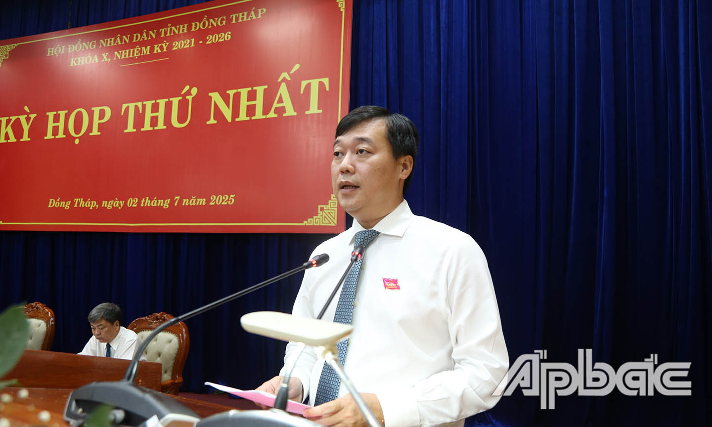 Đồng chí Lê Quốc Phong, Ủy viên Ban Chấp hành Trung ương Đảng, Bí thư Tỉnh ủy Đồng Tháp phát biểu