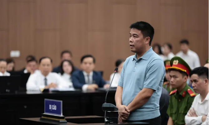 Bị cáo Nguyễn Văn Hậu tại phiên tòa.
