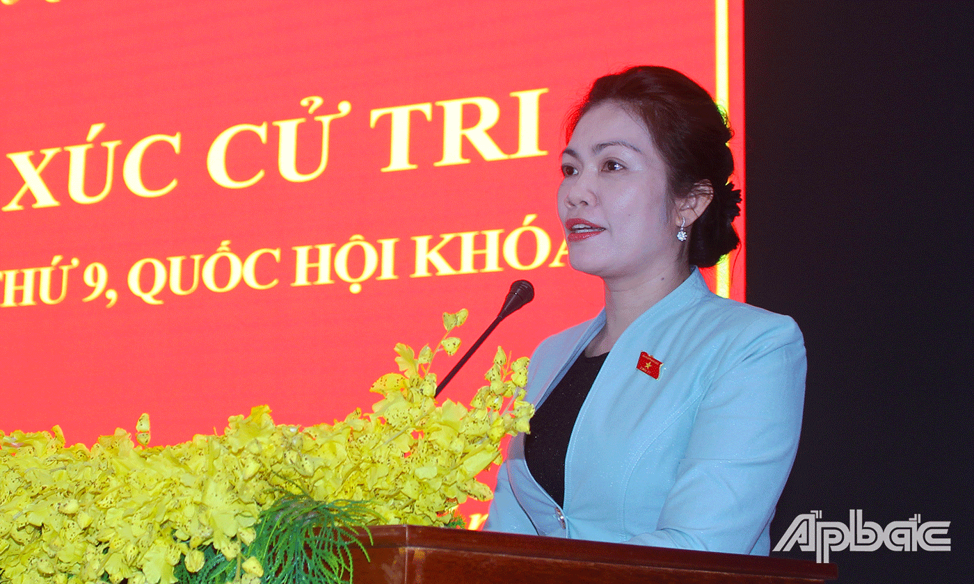 Nguyễn Thị Uyên Trang