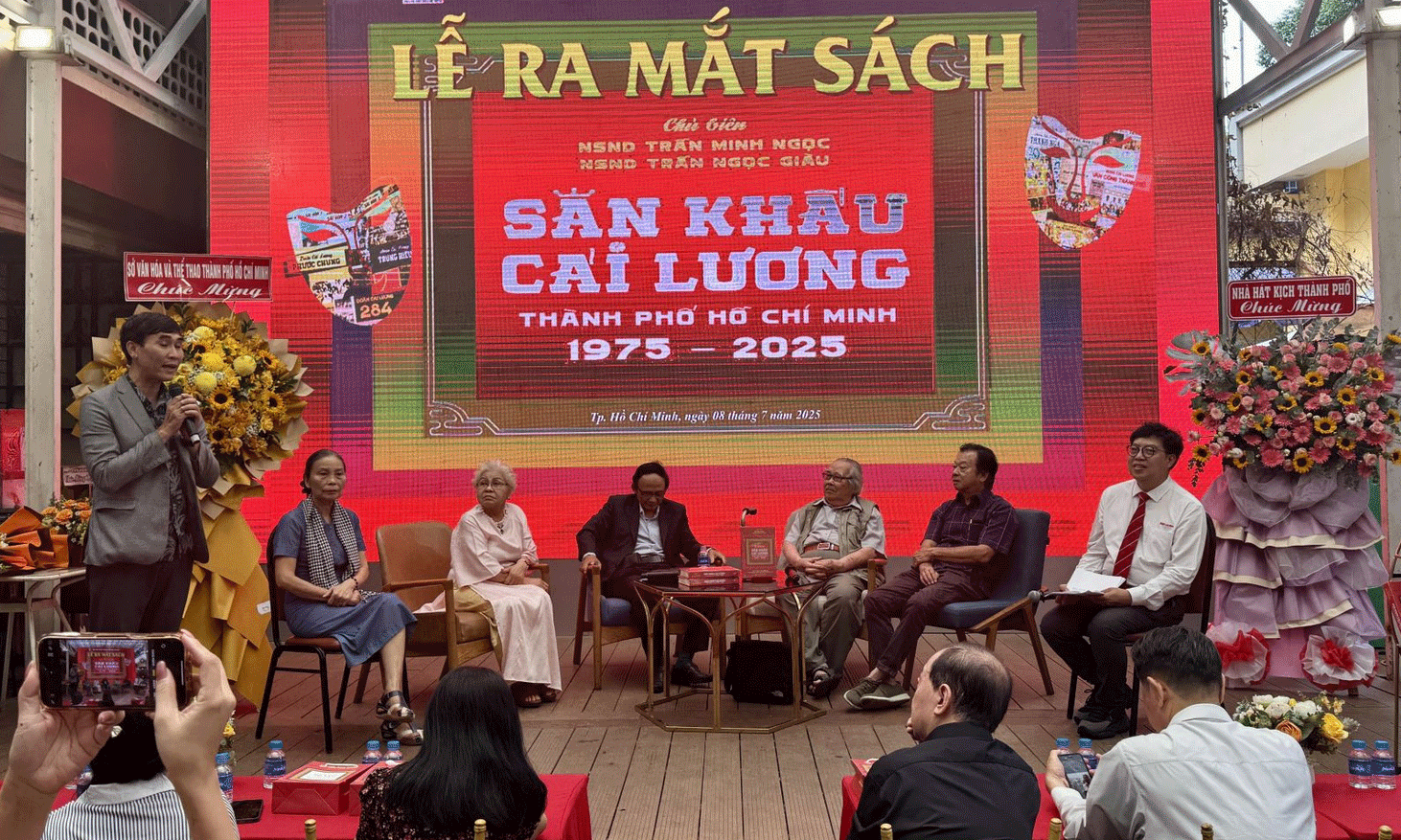 Cải lương TP Hồ Chí Minh đang đứng trước ngã rẽ quan trọng: giữa ký ức và đổi mới, giữa bản sắc truyền thống và đòi hỏi hiện đại trong sự phát triển chung của ngành công nghiệp văn hóa.