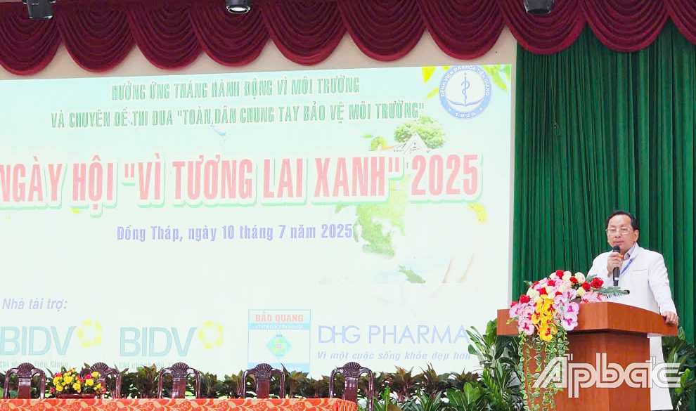 TS.BS. Đỗ Quang Thành, Phó Giám đốc Bệnh viện đa khoa Tiền Giang phát biểu tại lễ phát động