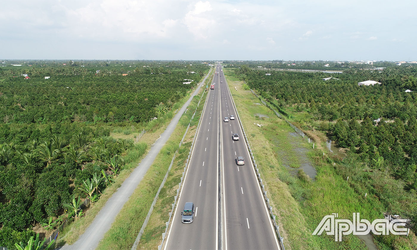 Dự án mở rộng tuyến cao tốc TP. Hồ Chí Minh - Trung Lương - Mỹ Thuận được phê duyệt với tổng mức đầu tư khoảng 39.800 tỷ đồng.