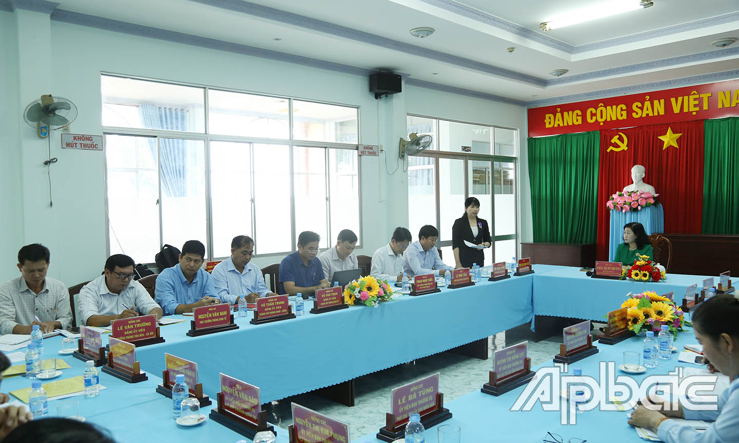 Lãnh đạo tỉnh đề xuất các giải pháp.