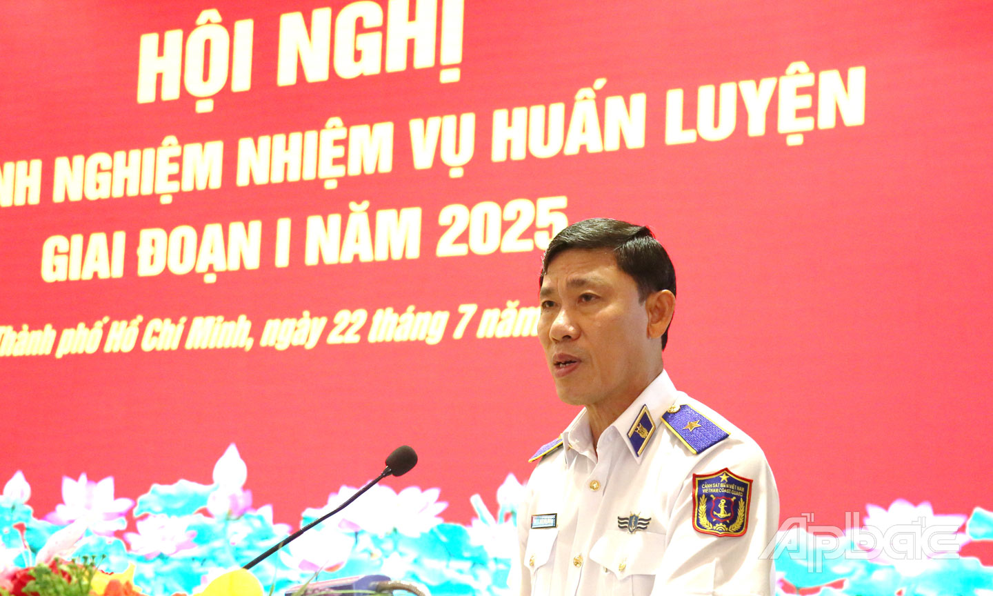 Thiếu tướng Ngô Bình Minh, Tư lệnh Vùng Cảnh sát biển 3 phát biểu kết luận Hội nghị.