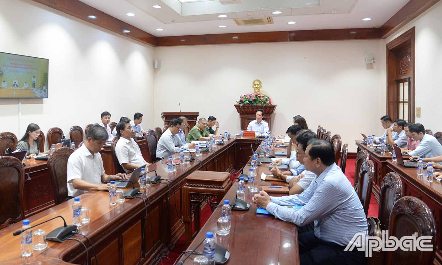 Các đại biểu tham dự Hội nghị tại điểm cầu Tiền Giang.